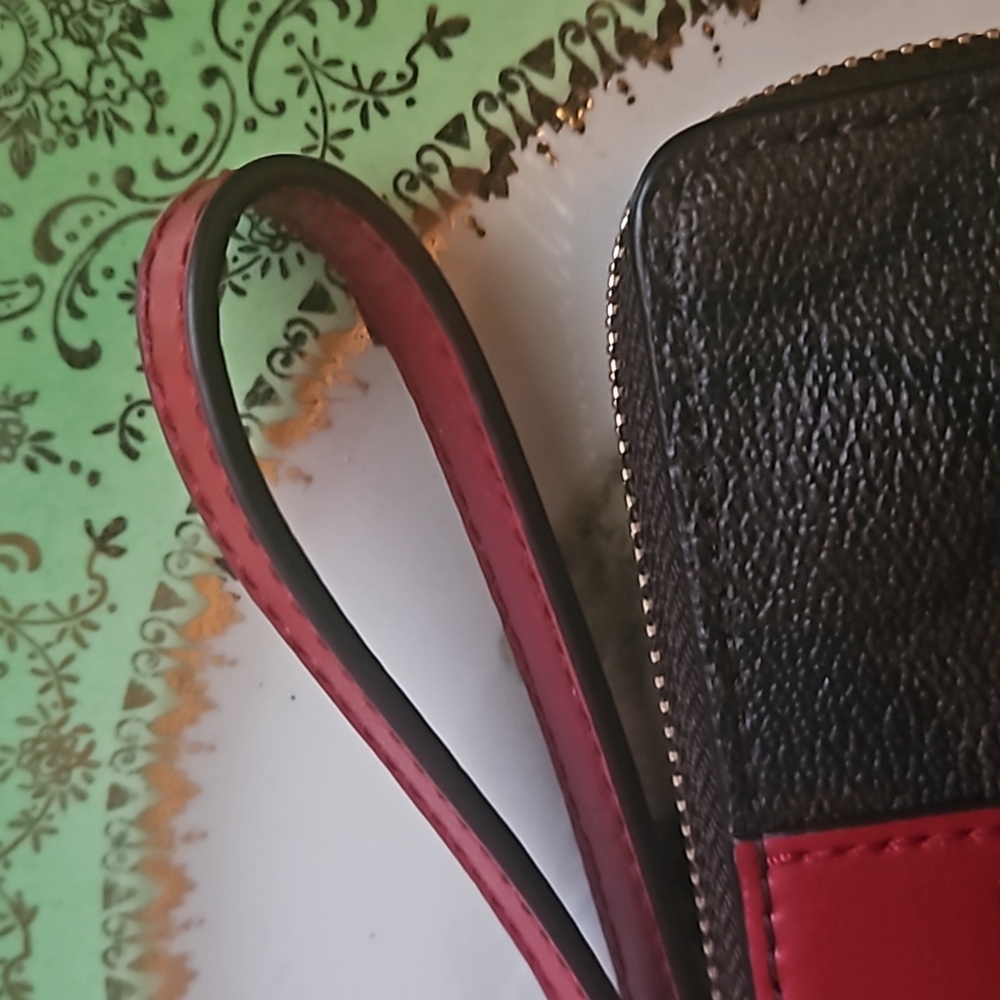 NWT Coach Corner Zip Wristlet IM/Brown 1941 Red - Picture 6 of 15